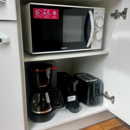 Schoenes City-Apartment Im Zentrum Mit Balkon هوف المظهر الخارجي الصورة