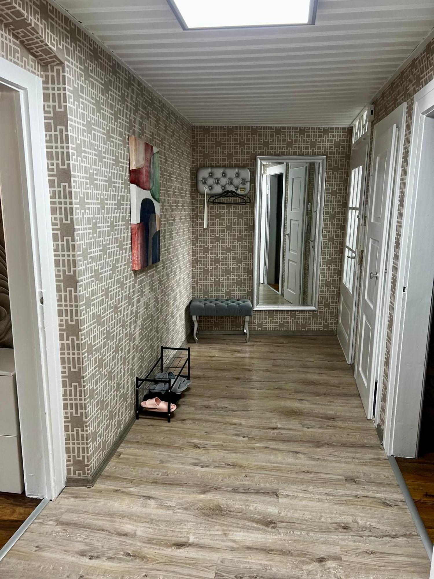 Schoenes City-Apartment Im Zentrum Mit Balkon هوف المظهر الخارجي الصورة