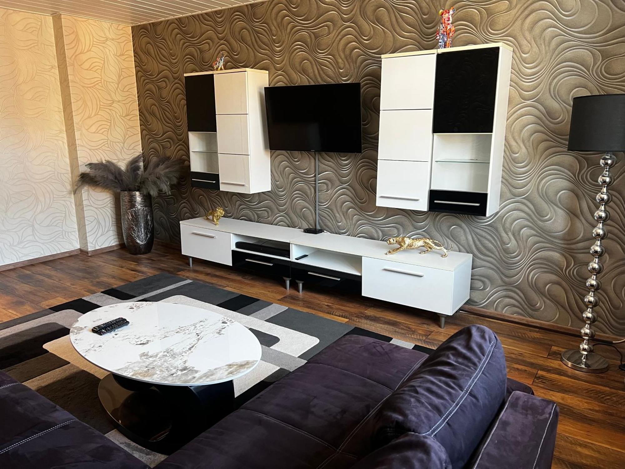 Schoenes City-Apartment Im Zentrum Mit Balkon هوف المظهر الخارجي الصورة